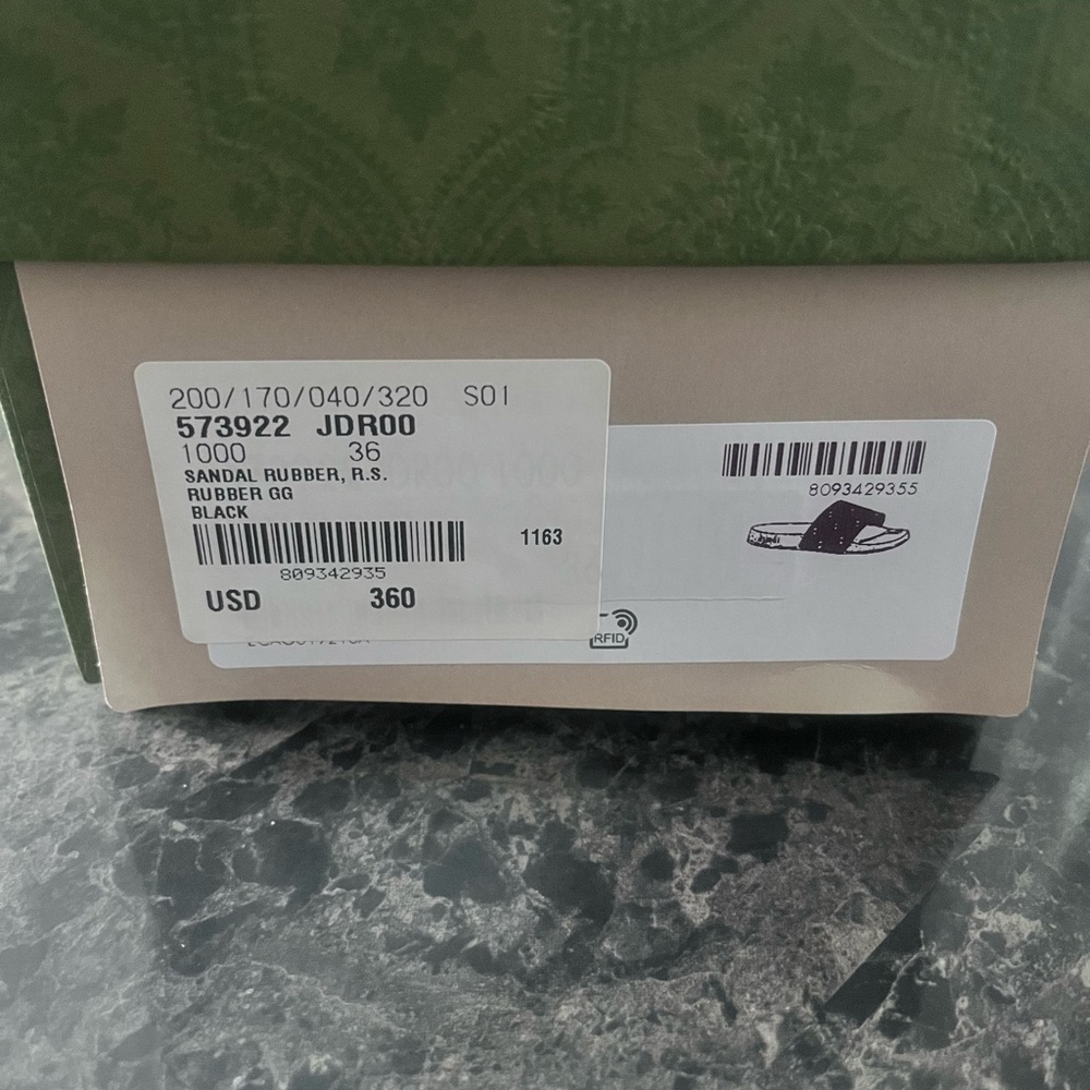 Gucci Black Slides - Picture 6 of 6